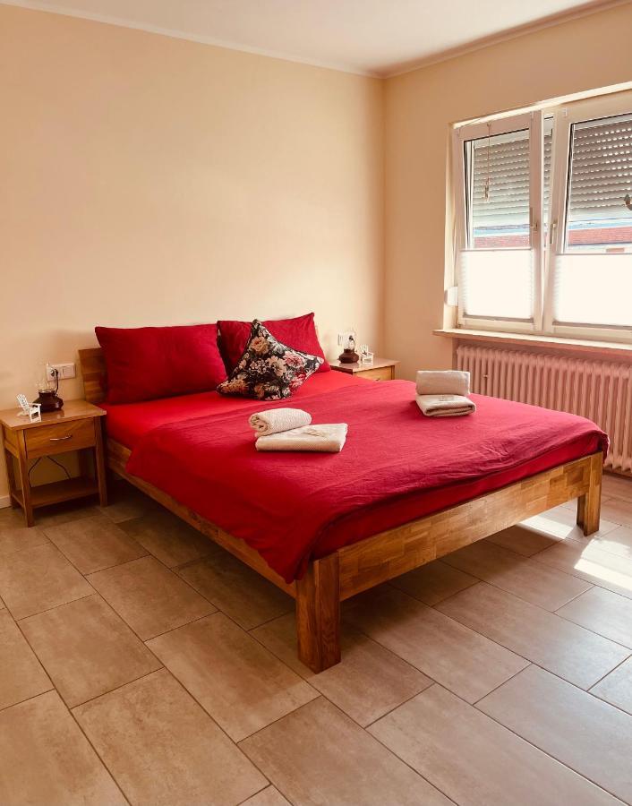 נורדייך Hotel Pension Garni Haus Am Strand 2 מראה חיצוני תמונה