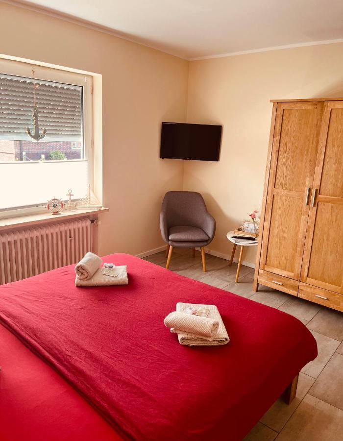 נורדייך Hotel Pension Garni Haus Am Strand 2 מראה חיצוני תמונה